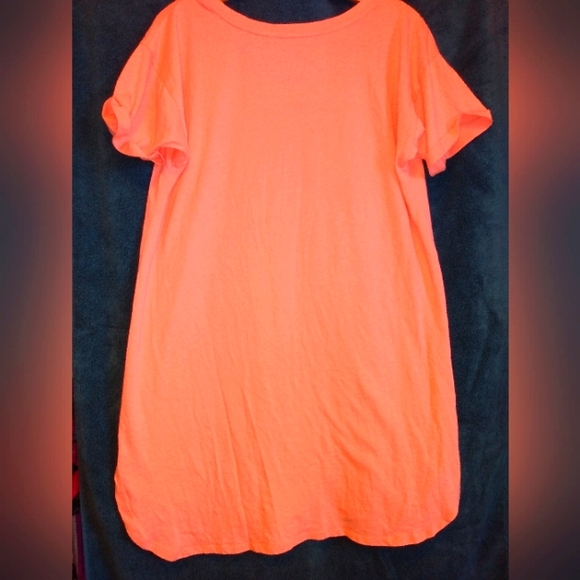 🔴 SALE VS Coral Colored Sleepshirt "Wake Me When I'm Famous" - Picture 6 of 7